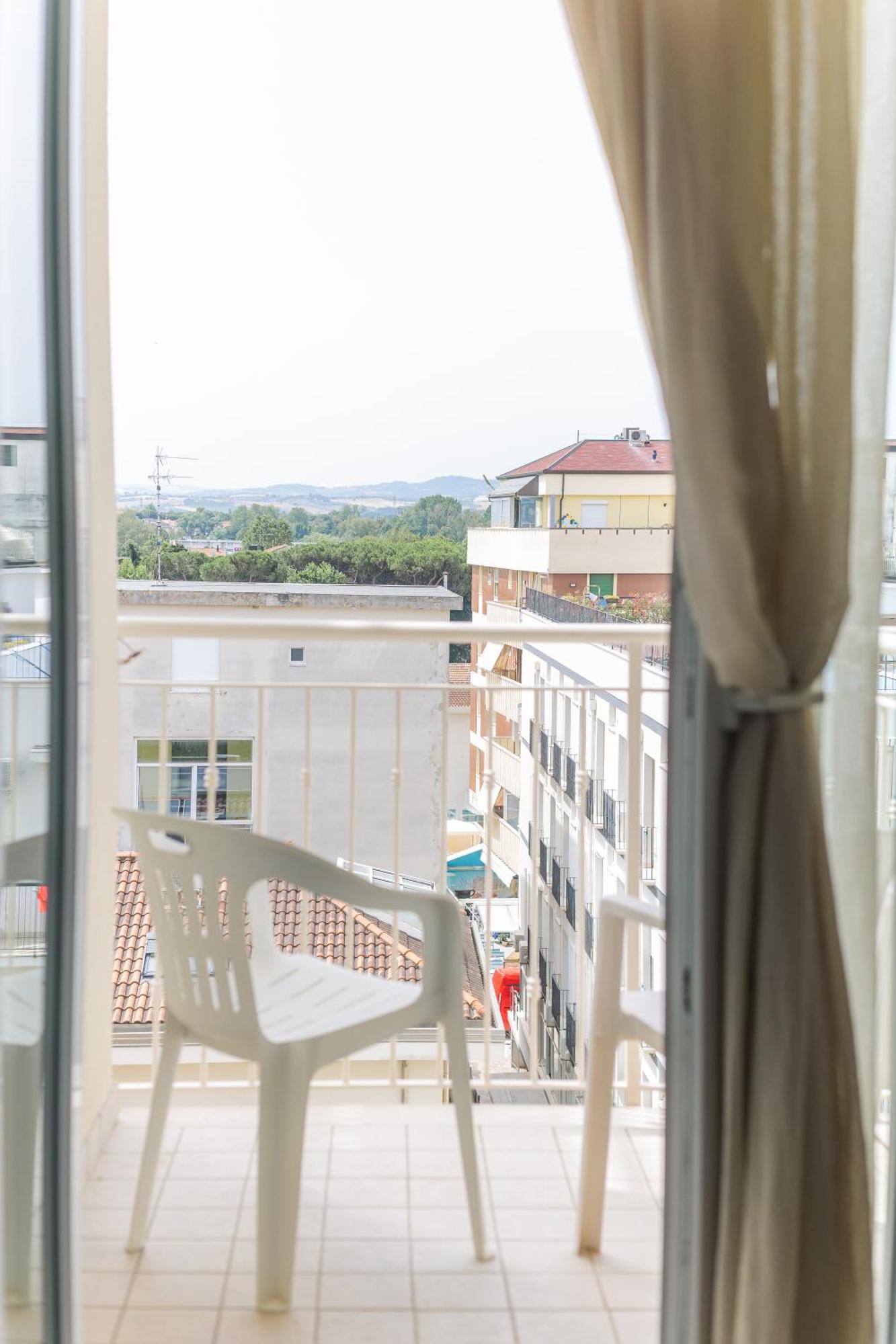 Hotel Golf Каттолика Экстерьер фото