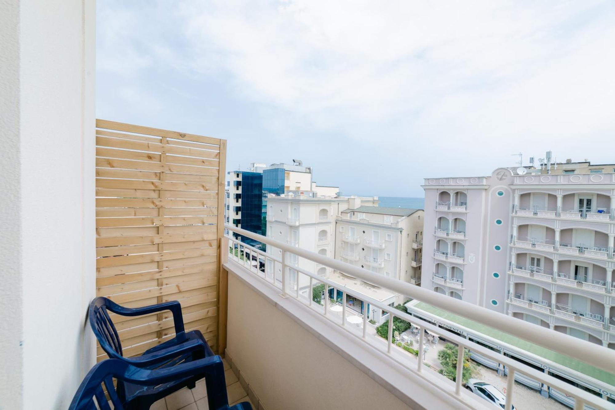 Hotel Golf Каттолика Экстерьер фото