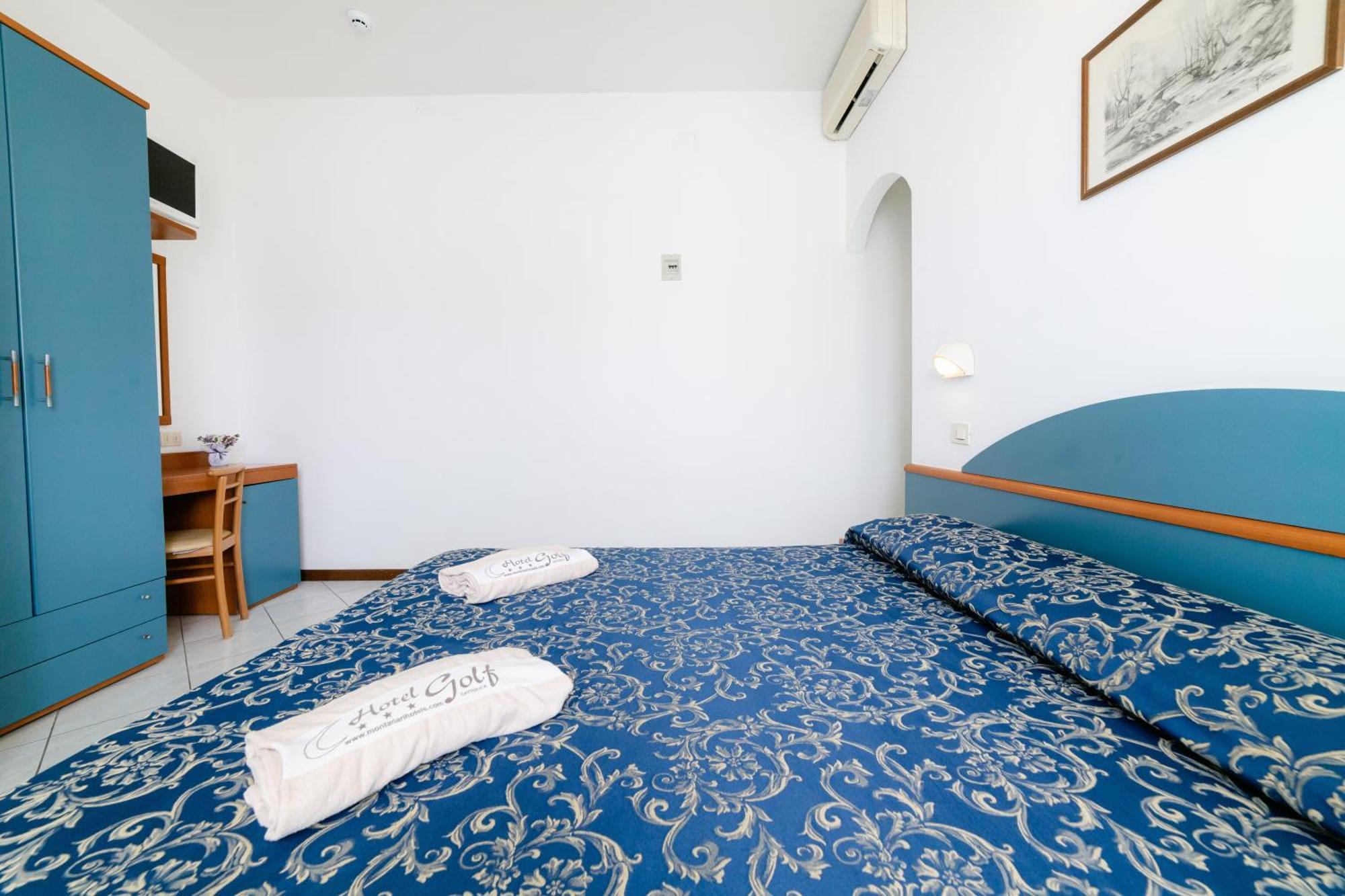 Hotel Golf Каттолика Экстерьер фото